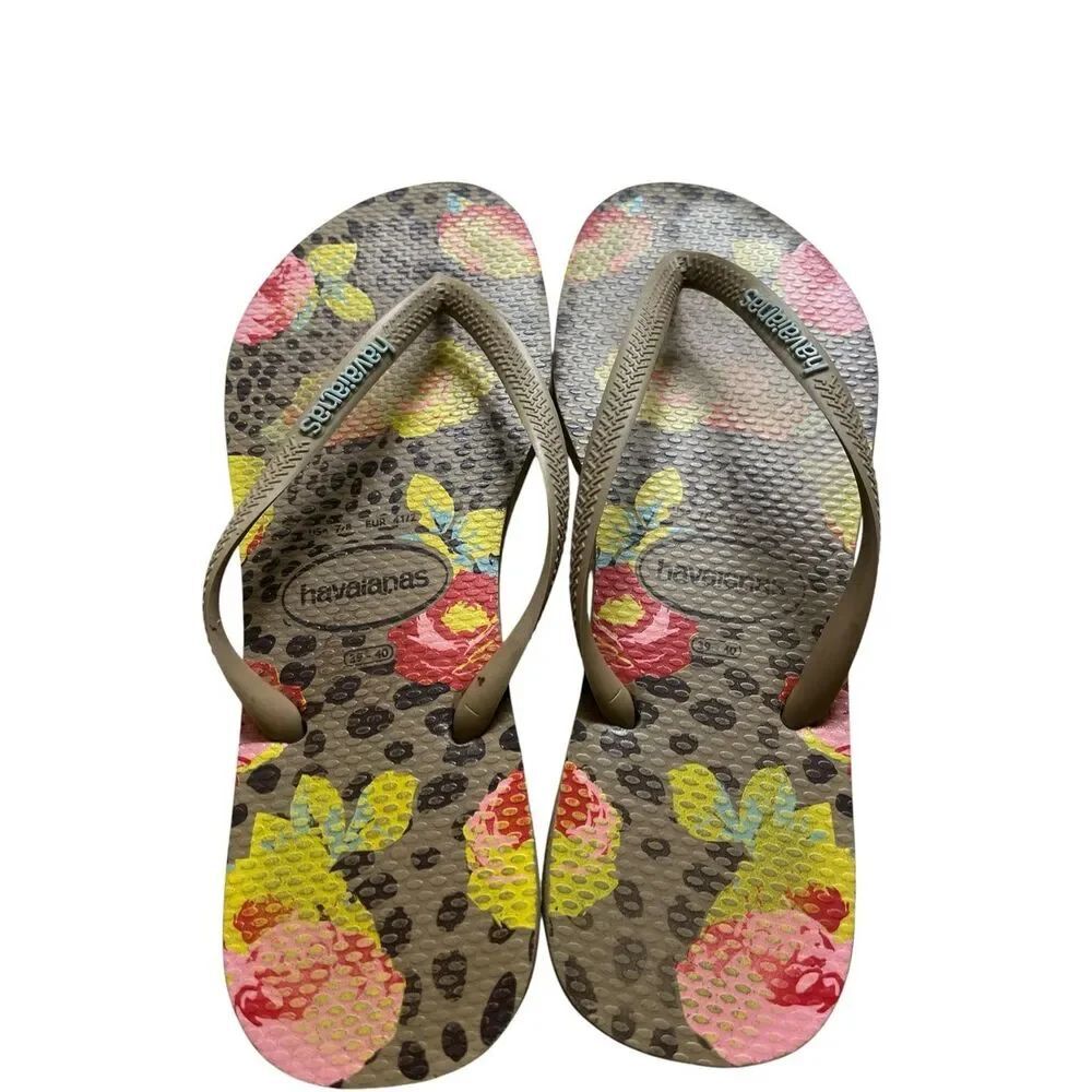 Havaianas flip flops floral print sz 7/8